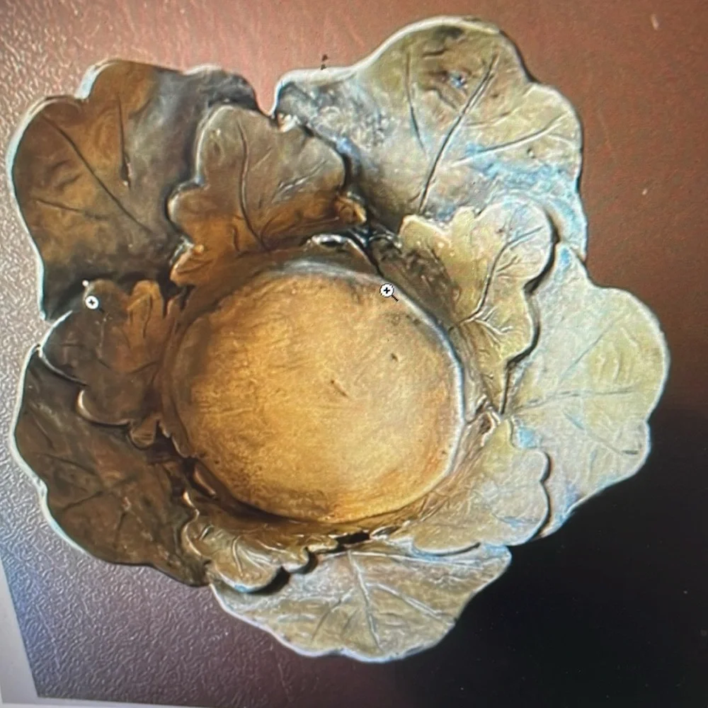 Goldtone Leaf Design Decorative Flowerpot